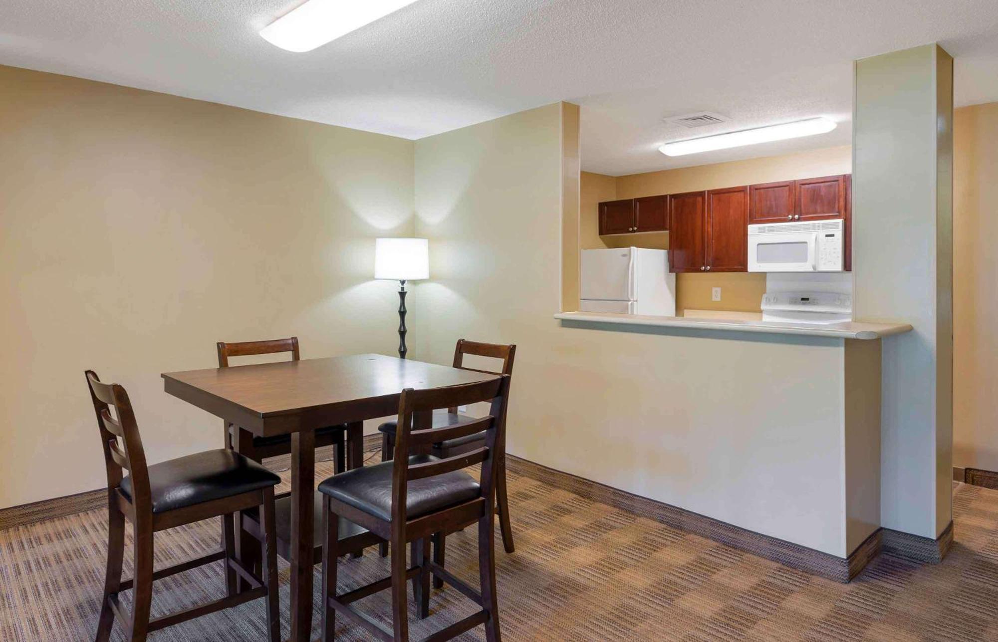 Extended Stay America Suites - Raleigh - Rtp - 4919 Miami Blvd ダーラム エクステリア 写真