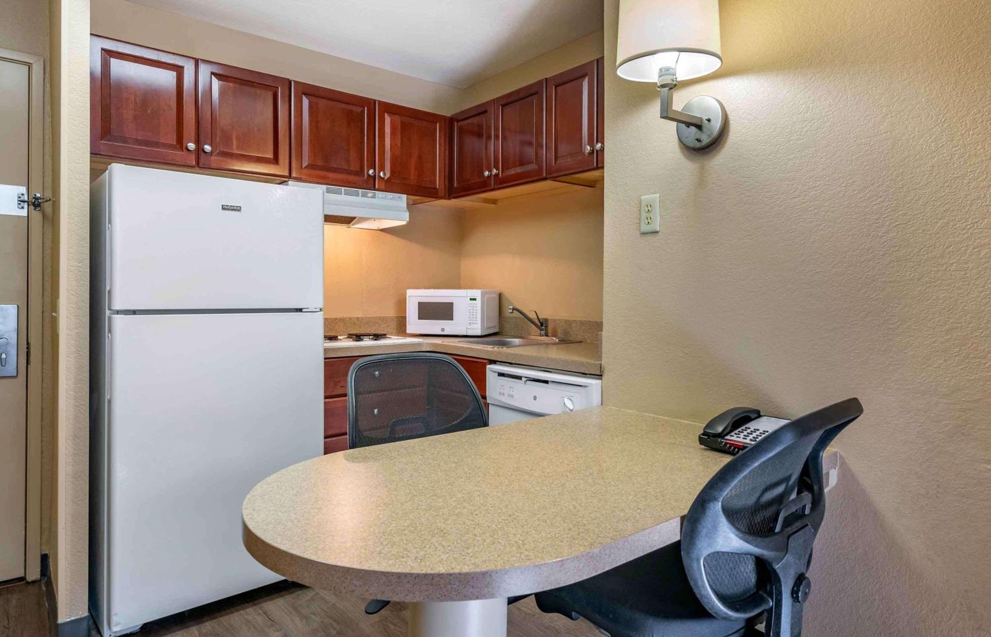 Extended Stay America Suites - Raleigh - Rtp - 4919 Miami Blvd ダーラム エクステリア 写真