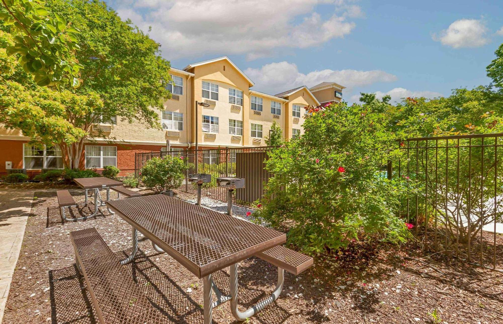 Extended Stay America Suites - Raleigh - Rtp - 4919 Miami Blvd ダーラム エクステリア 写真
